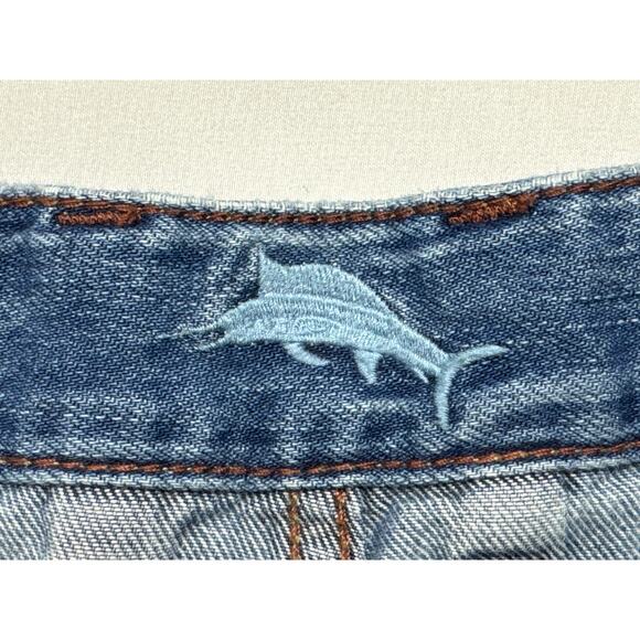 Tommy Bahama Men's Classic Fit Straight Blue Denim Jeans - 34x32 (33x31) - Picture 4 of 6